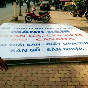 Làm Biển quảng cáo bạt hiflex
