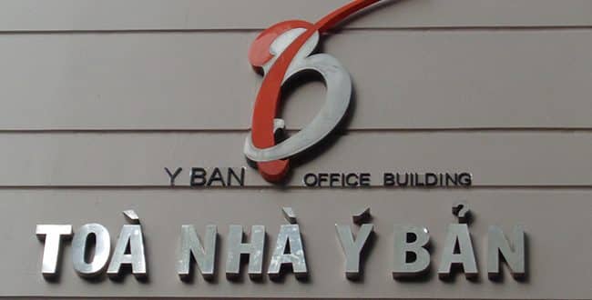 Làm bảng hiệu tòa nhà chuyên nghiệp 8 bang hieu dep1 650x330 1