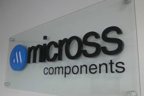 Bảng hiệu kính cường lực bền đẹp 4 bang hieu kinh cuong luc 496x330 1