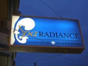 Biển quảng cáo tại Thanh Xuân 17 bang hieu hop den gia re959