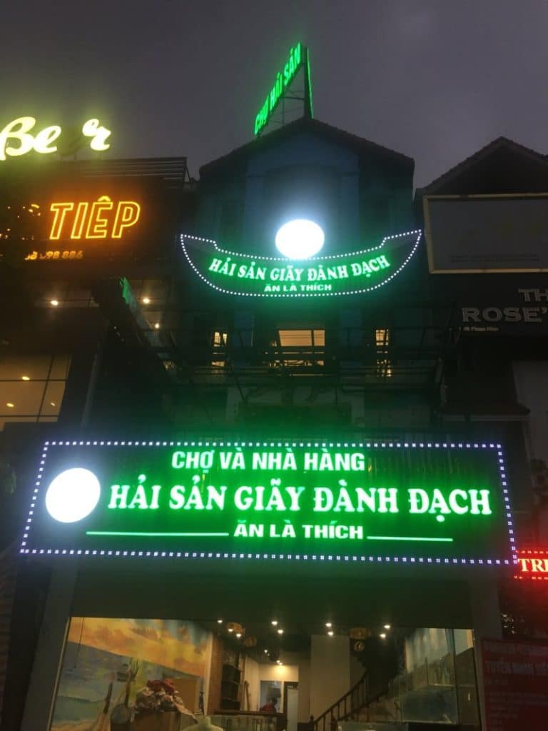 Làm Biển Hiệu Quảng Cáo Tại Nguyễn Trãi