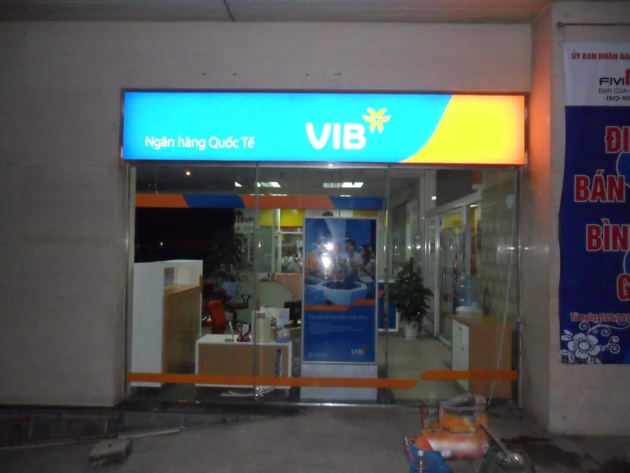 Thiết kế tư vấn biển hộp đèn uy tín chuyên nghiệp tại Hà Nội 12 Quảng cáo Hà Nội Phát được khách hàng là các ngân hàng tin cậy sử dụng dịch vụ