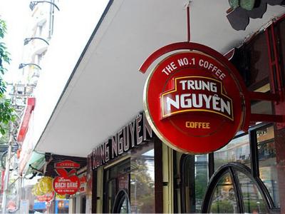 Làm bảng hiệu quảng cáo chuyên nghiệp tại Hà Nội 43 Bảng hiệu hộp đèn Trung Nguyên