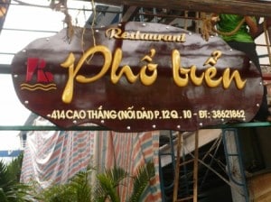 Làm bảng hiệu gỗ Hà Nội giá rẻ nhất 4 Làm bảng hiệu gỗ Hà Nội giá rẻ nhất