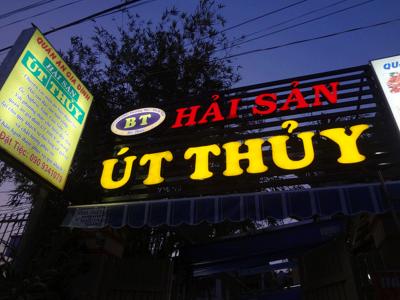 Làm bảng hiệu quảng cáo chuyên nghiệp tại Hà Nội 50 Biển quảng cáo chữ nổi có đèn