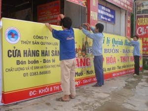 lam-bien-quang-cao-tai-dan-phuong