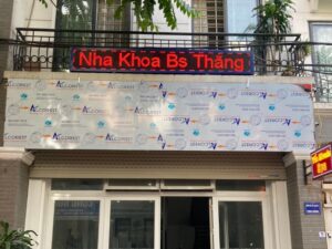 Thi Công Biển Led Nha Khoa 1 1 4