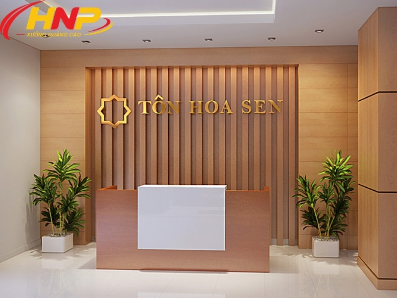 Backdrop Lễ Tân Gỗ Sang Trọng, Tạo Dấu Ấn Thương Hiệu 11 backdrop lễ tân gỗ