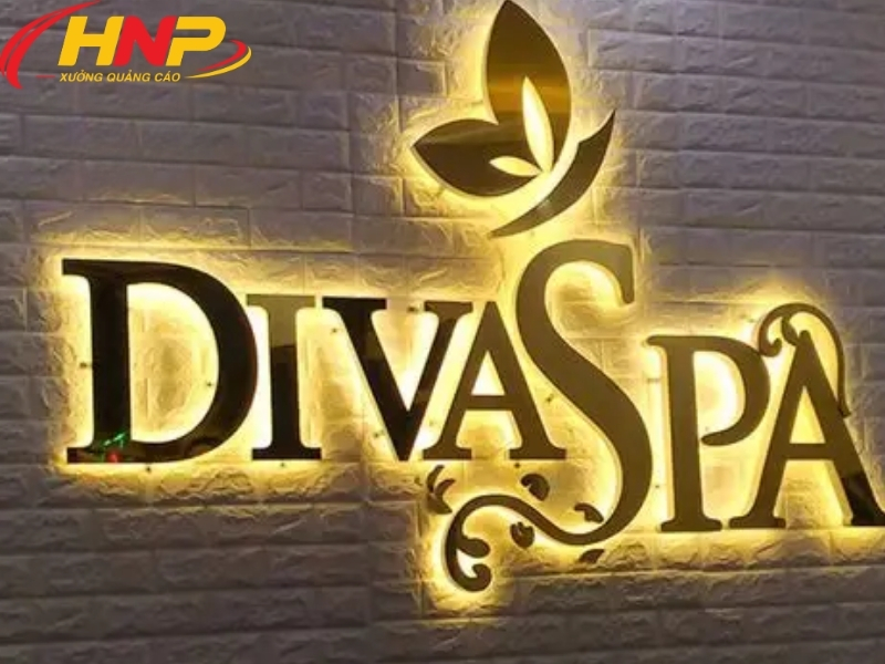 Backdrop Logo Inox Vàng Đẹp, Tinh Tế Và Nổi Bật Cho Văn Phòng Hiện Đại 14 backdrop logo inox vàng